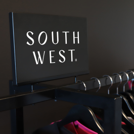 SouthWest Garment Display Logo Sign – Perfekt for Merkevarepresentasjon(1001716, Svart, 0, 1 plagg Vis logoskilt, størrelse-Gratis størrelse)