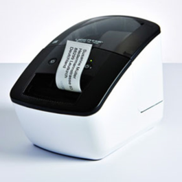 Brother QL-700 Etikettprinter – Rask Utskrift, Høy Kvalitet (BROQL700, 1 Eske)