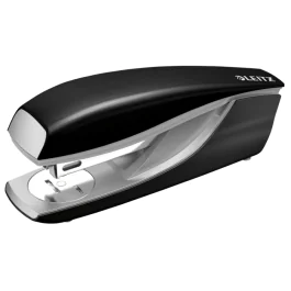 Leitz 5562 Stiftemaskin 30 Ark - Arktisk Hvit & Sateng Sort, SDC-1264